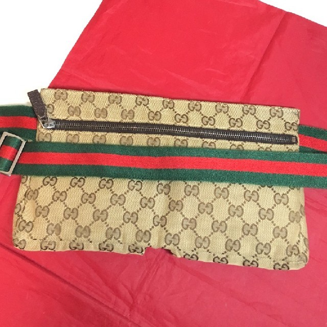 Gucci(グッチ)のグッチ　シェリーライン　ボディバッグ メンズのバッグ(ボディーバッグ)の商品写真