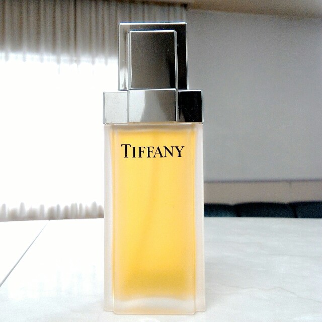 Tiffany & Co.(ティファニー)のティファニー TIFFANY  オードトワレ 50ml 香水 コスメ/美容の香水(香水(女性用))の商品写真