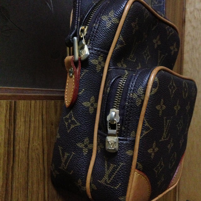 LOUIS ヴィトン♪アマゾン♪の通販 by OKGshop|ルイヴィトンならラクマ VUITTON - 安い正規品