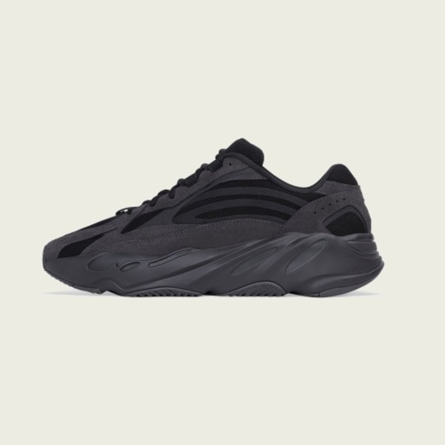 YEEZY BOOST 700 V2 VANTA