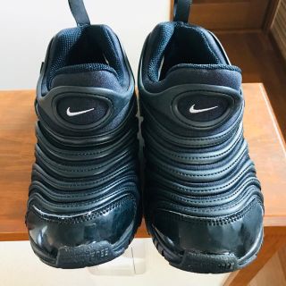 ナイキ(NIKE)のNIKE ナイキ ダイナモフリー スリッポン 21.5㎝(スニーカー)