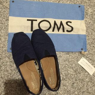 トムズ(TOMS)のAKIRAさま専用(スニーカー)