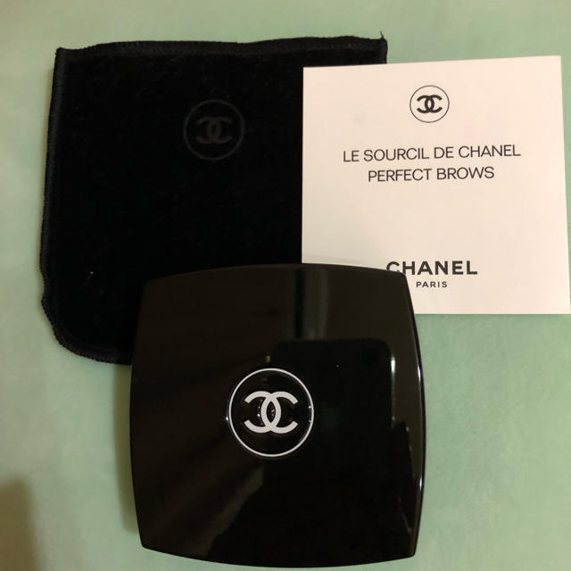 CHANEL(シャネル)のCHANEL アイブロウ コスメ/美容のベースメイク/化粧品(パウダーアイブロウ)の商品写真