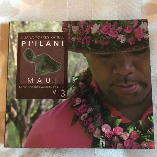 【サイン入りCD】クアナ・トレス Pi'ilani, Maui エンタメ/ホビーのCD(ワールドミュージック)の商品写真