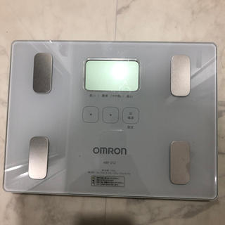 オムロン(OMRON)のオムロン体重計(体重計/体脂肪計)
