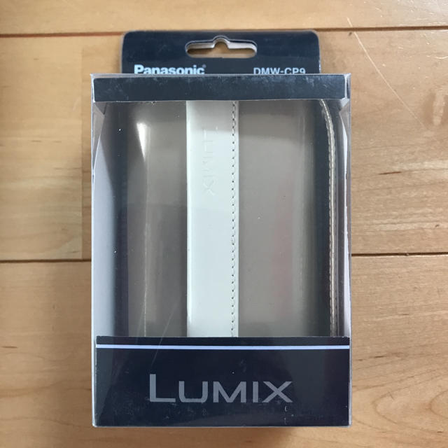 Panasonic(パナソニック)の新品★LUMIX ルミックス ソフトケース（ハンドストラップ付き） ★ 革 スマホ/家電/カメラのカメラ(ケース/バッグ)の商品写真