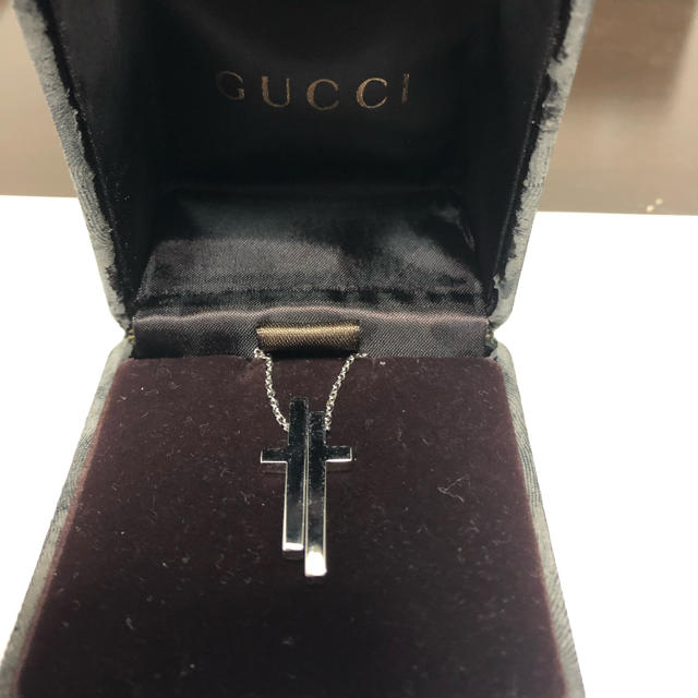 Gucci(グッチ)のグッチ セパレートクロス ネックレス レディースのアクセサリー(ネックレス)の商品写真