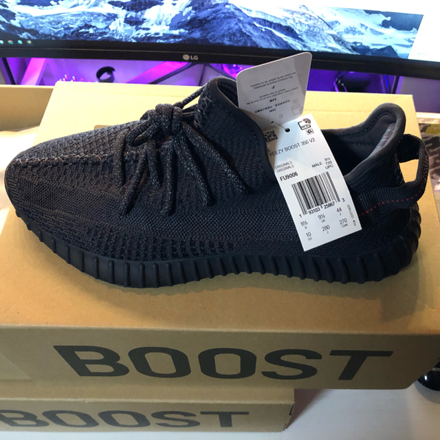 yeezy boost 350 v2 BLACK STATIC 28 us10