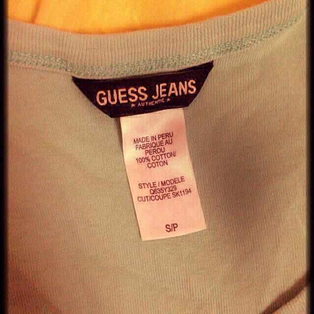 GUESS(ゲス)のSALE GUESS T レディースのトップス(Tシャツ(半袖/袖なし))の商品写真