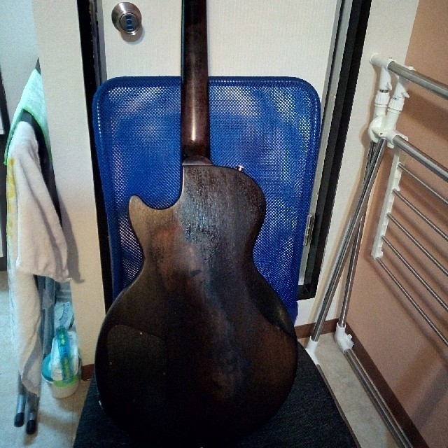 Gibson(ギブソン)のgibson 2016 les paul cm black レスポール 楽器のギター(エレキギター)の商品写真