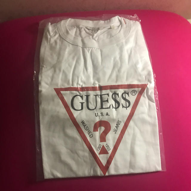 GUESS(ゲス)のGUESS 新品Tシャツ メンズのトップス(Tシャツ/カットソー(半袖/袖なし))の商品写真