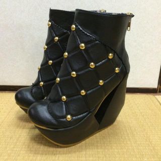 ジェフリーキャンベル(JEFFREY CAMPBELL)の7月10日までお取り置き中(ブーティ)