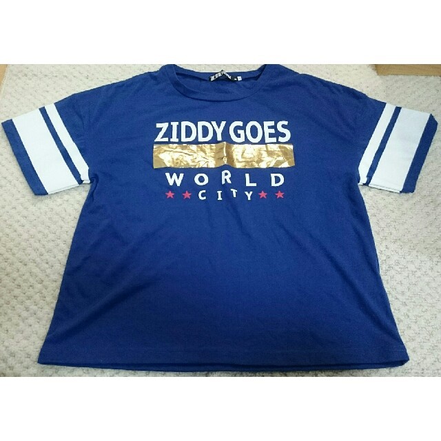 ZIDDY(ジディー)のテイシャツ レディースのトップス(Tシャツ(半袖/袖なし))の商品写真