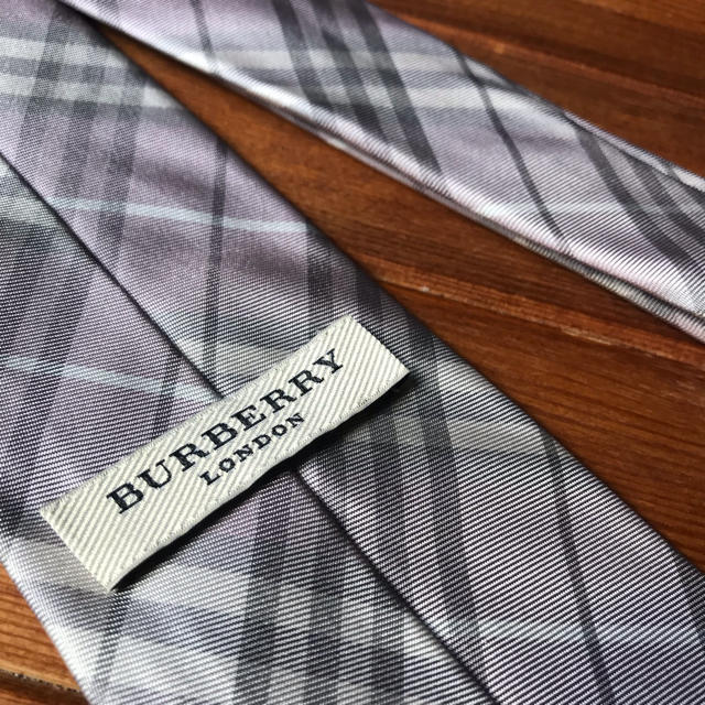 BURBERRY(バーバリー)の【極美品】バーバリー ネクタイ メンズのファッション小物(ネクタイ)の商品写真