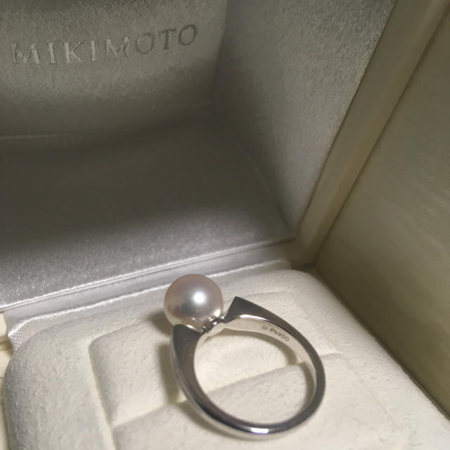 MIKIMOTO(ミキモト)の【専用】ミキモトパールイヤリング8.5mm9号pt950 レディースのアクセサリー(リング(指輪))の商品写真