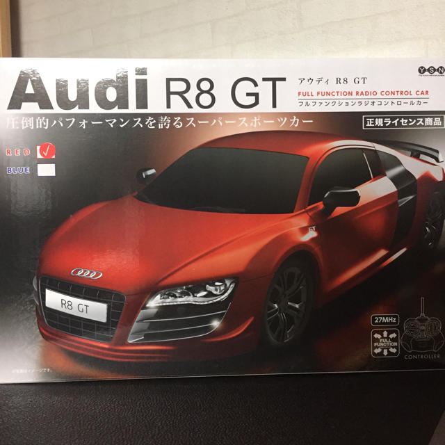 AUDI(アウディ)の【新品未使用】アウディR8 GTラジコンカー エンタメ/ホビーのおもちゃ/ぬいぐるみ(トイラジコン)の商品写真