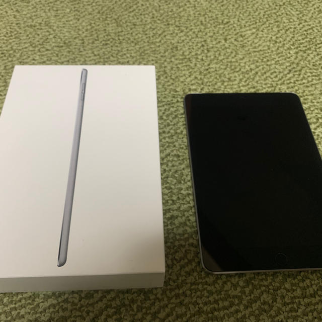 iPad mini4 SIMフリー 32GB グレー