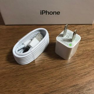 アイフォーン(iPhone)の充電器(バッテリー/充電器)