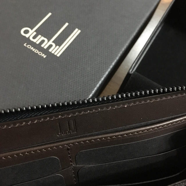 Dunhill(ダンヒル)の新品未使用 ダンヒル L2V518N ラウンドファスナー シャーシ メンズのファッション小物(長財布)の商品写真