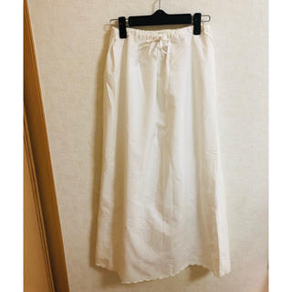 ナイスクラップ(NICE CLAUP)のNICE CLAP ロングスカート 白 刺繍(ロングスカート)