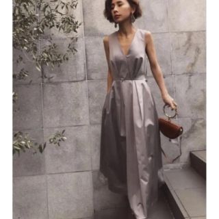 アメリヴィンテージ(Ameri VINTAGE)のLADY TUCK FLARE DRESS AMERI (ロングドレス)