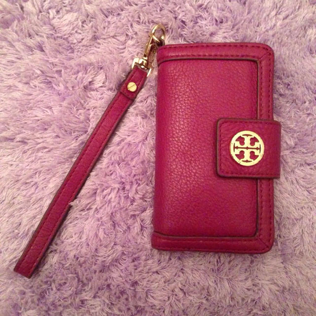 Tory Burch(トリーバーチ)のSAKI様専用 スマホ/家電/カメラのスマホアクセサリー(モバイルケース/カバー)の商品写真