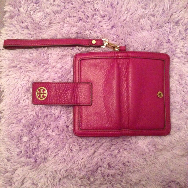 Tory Burch(トリーバーチ)のSAKI様専用 スマホ/家電/カメラのスマホアクセサリー(モバイルケース/カバー)の商品写真