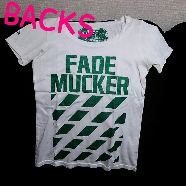 BACKS(バックス)のBACKS 白Tシャツ レディースのトップス(Tシャツ(半袖/袖なし))の商品写真