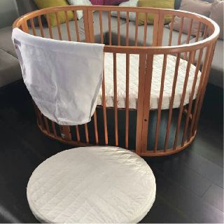 ストッケ(Stokke)のストッケsleepi ベッド(おむつ台とセット販売も可)(その他)