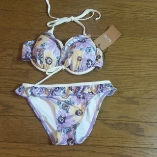 ダズリン(dazzlin)のタグ付き新品♡ ダズリン♡花柄水着♡7s(水着)