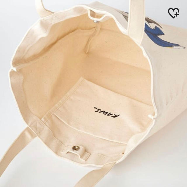 UNIQLO(ユニクロ)のユニクロ カウズ トートバッグ メンズのバッグ(トートバッグ)の商品写真