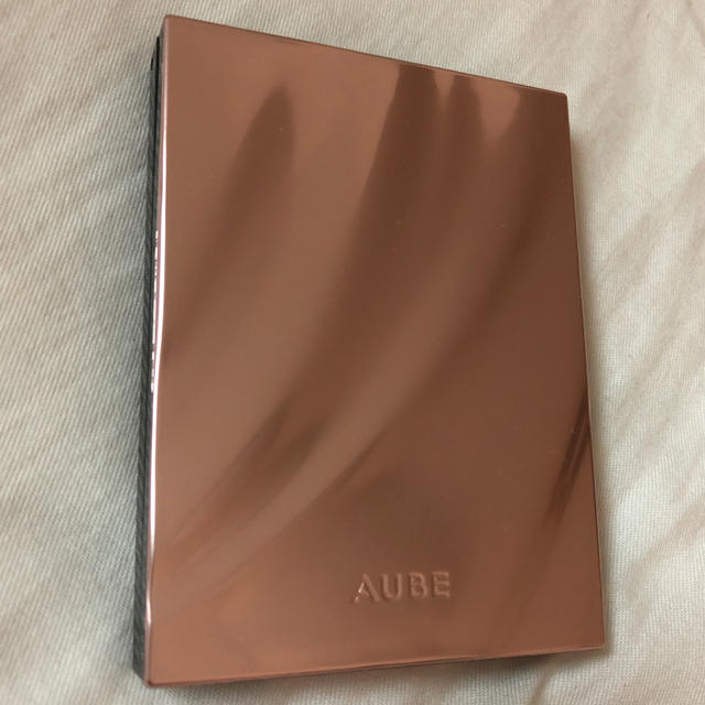 AUBE(オーブ)のオーブ ブラシひと塗りシャドウN 12 コスメ/美容のベースメイク/化粧品(アイシャドウ)の商品写真