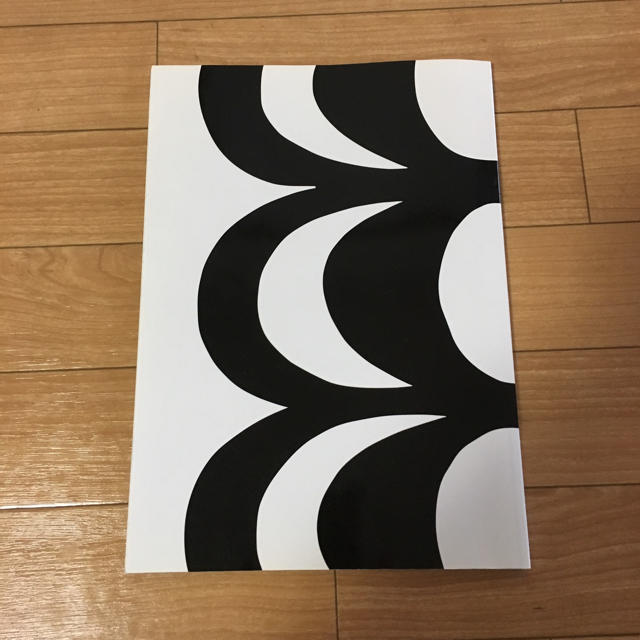 marimekko(マリメッコ)のmarimekko ムック本 エンタメ/ホビーの雑誌(ファッション)の商品写真