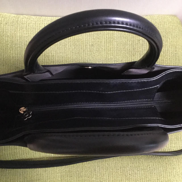 MARY QUANT(マリークワント)のマリクワ フェイクレザー2WAYバッグ(黒) レディースのバッグ(ハンドバッグ)の商品写真
