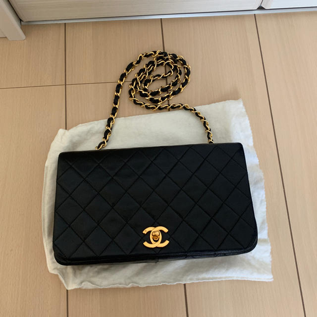 CHANEL マトラッセ フルフラップ 斜めがけ 美品