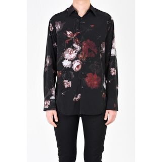 COMME des GARCONS(花柄 ・ シャツ)のフリマアイテム一覧 COMME des GARCONS(花柄 ・ シャツ)のフリマアイテム一覧