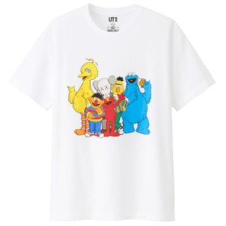 ユニクロ(UNIQLO)のUNIQLO　ユニクロ　カウズ×セサミストリート  (Tシャツ/カットソー(半袖/袖なし))