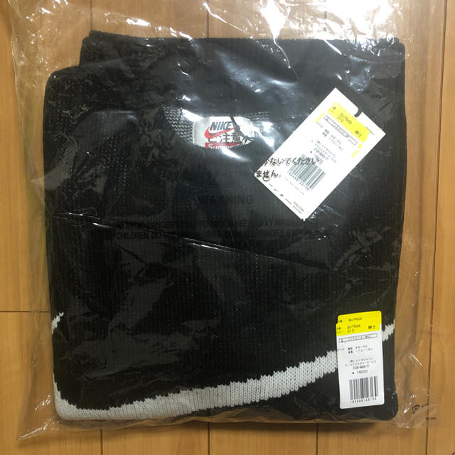 sサイズ ブラック supreme nike swoosh sweater