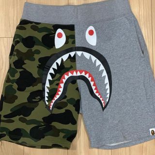 アベイシングエイプ(A BATHING APE)のシャーク ハーフパンツ(ショートパンツ)