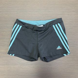 アディダス(adidas)のadidas ショートパンツ(ショートパンツ)