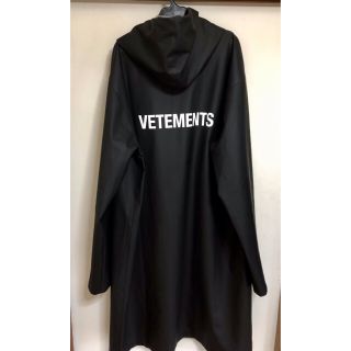 バレンシアガ(Balenciaga)のvetements 17AW レインコート タグ付属(レインコート)