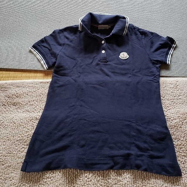 MONCLER(モンクレール)のMONCLER　ポロシャツ　レディース レディースのトップス(ポロシャツ)の商品写真