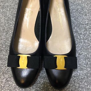 サルヴァトーレフェラガモ(Salvatore Ferragamo)のサルバートルフェラガモ【ヴァラ】(ハイヒール/パンプス)