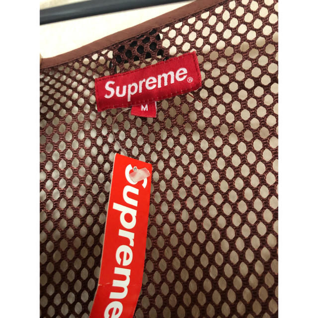 Supreme(シュプリーム)のSUPREME VEST メンズのトップス(ベスト)の商品写真