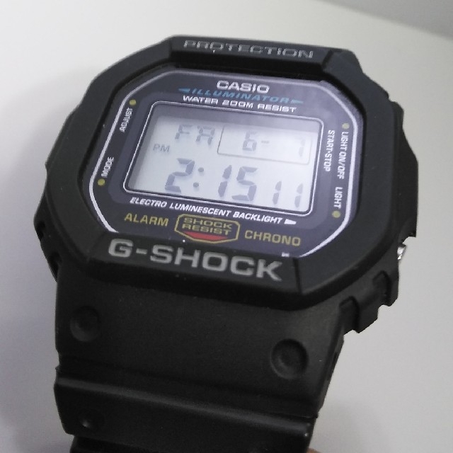 G-SHOCK(ジーショック)のG-SHOCK　３２２９　DW5600 メンズの時計(腕時計(デジタル))の商品写真