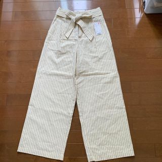 ユニクロ(UNIQLO)の新品リネンコットンワイドパンツ(カジュアルパンツ)