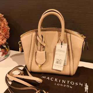 マッキントッシュフィロソフィー(MACKINTOSH PHILOSOPHY)の💓RIRI様専用💓新品♥️マッキントッシュ　ベージュ　バッグ　ストラップ付き(ハンドバッグ)