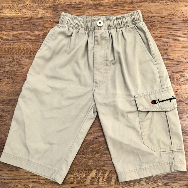 Champion(チャンピオン)のチャンピオン ハーフパンツ 140㎝ キッズ/ベビー/マタニティのキッズ服男の子用(90cm~)(パンツ/スパッツ)の商品写真