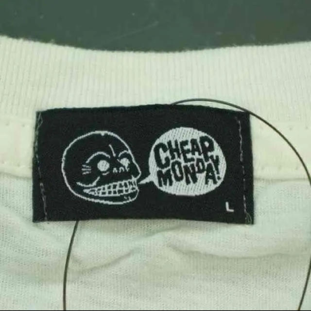 CHEAP MONDAY(チープマンデー)の新品Cheap Mondayチープマンデー メンズ半袖Tシャツ ホワイトLサイズ メンズのトップス(Tシャツ/カットソー(半袖/袖なし))の商品写真