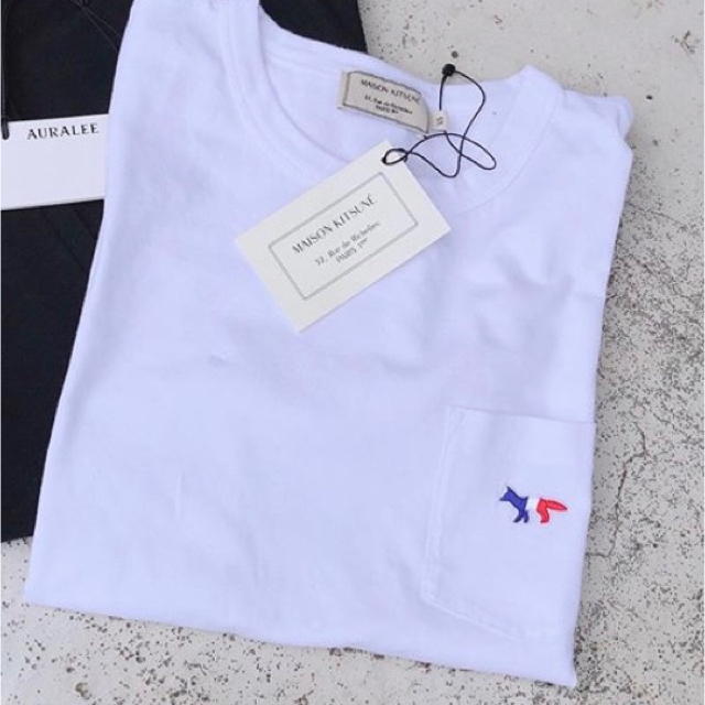 MAISON KITSUNE  メゾンキツネ Tシャツ